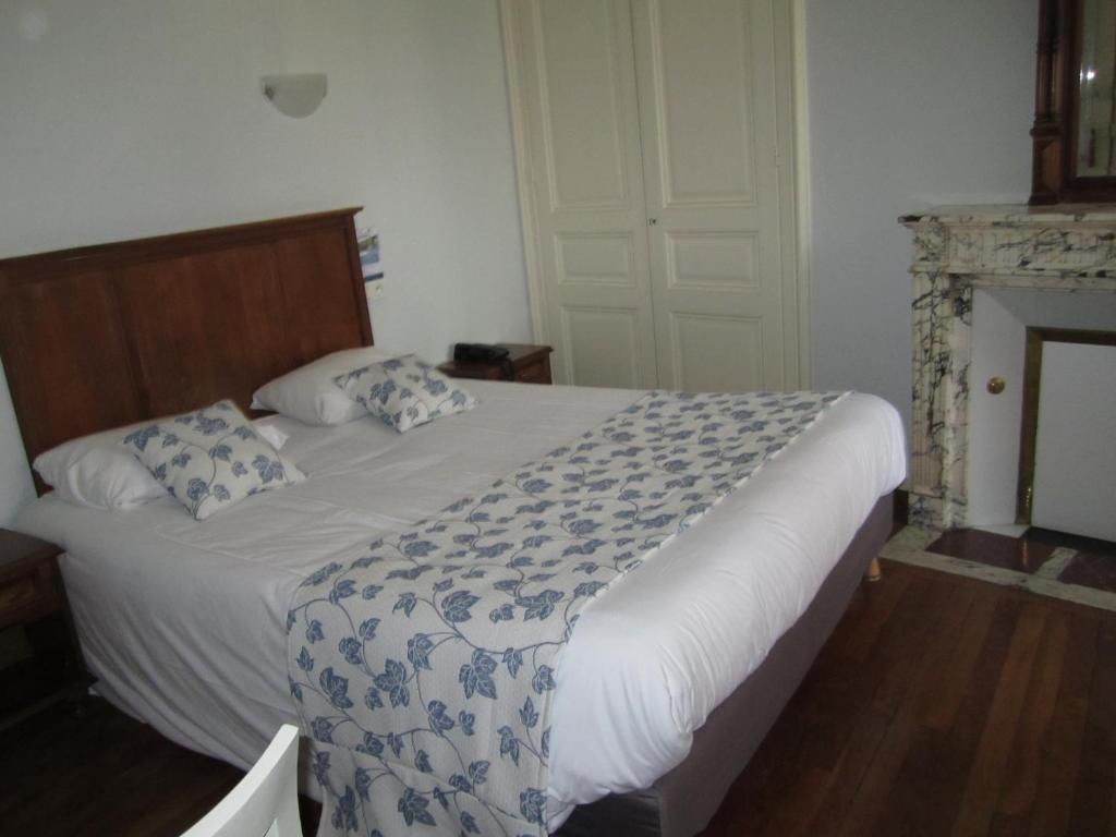 Hotel Arlequin Centre Historique Troyes Phòng bức ảnh