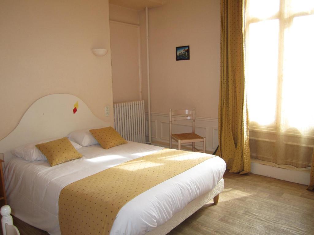 Hotel Arlequin Centre Historique Troyes Phòng bức ảnh